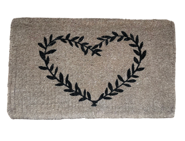 HEART WREATH NATURAL COIR DOORMAT IN BLACK AND WASHED GREY